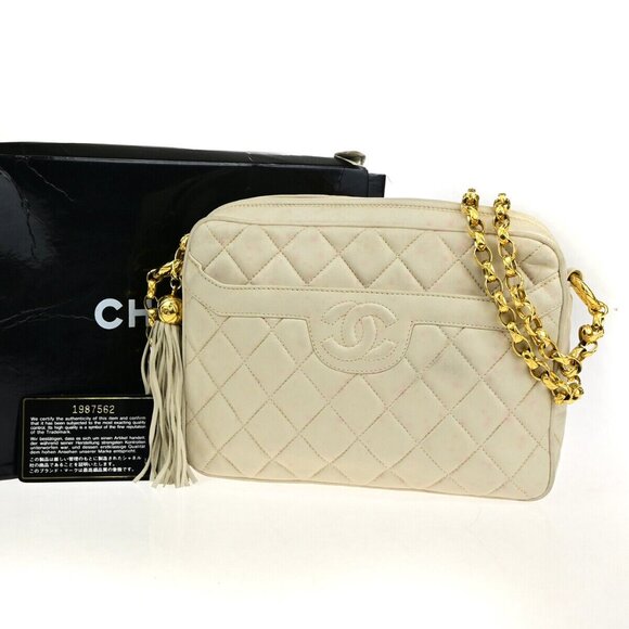 CHANEL CC Matelasse Tassel Chain Shoulder Bag Leather Ivory GHW Vintage 23RK412